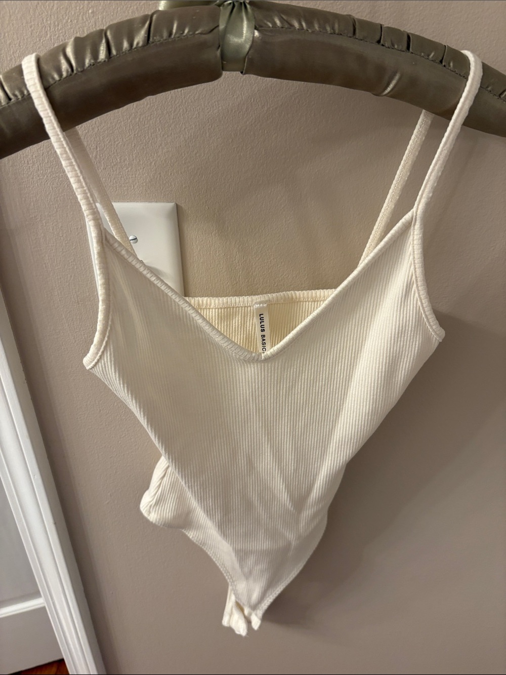 Lulu's Ivory Ribbed V-Neck Bodysuit